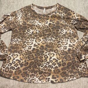 3X (2x) Now and forever fleece leopard print comfy pullover top long sleeve